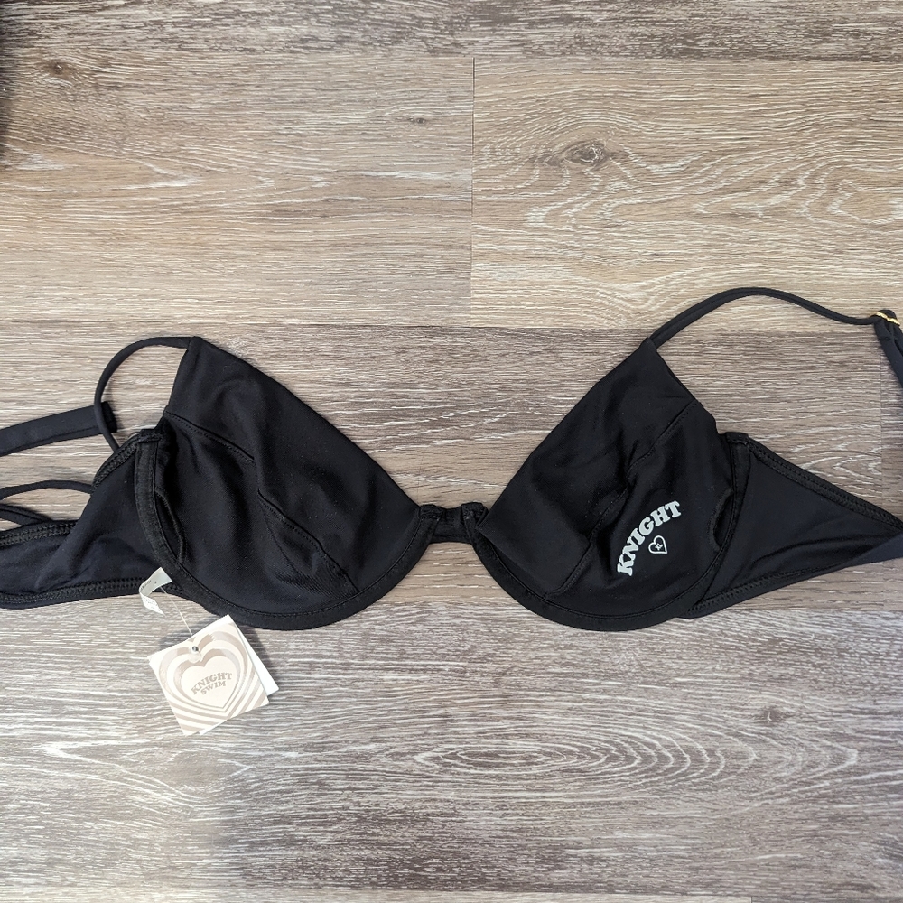 NWT - Knight Swim Top - Rory - Picture 5 of 5